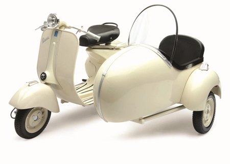 Vespa 150 VL1T met Zijspan - 1:6